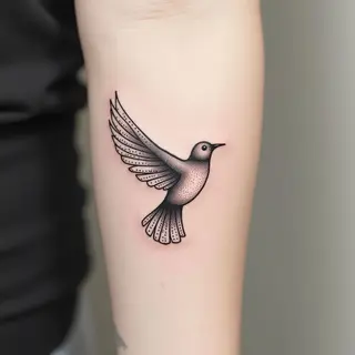 Bird Tattoos on Women: Symbolism & Meaning