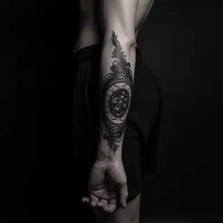 Cool Black and Grey Hip Tattoos for Men & Women