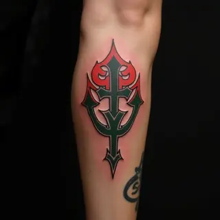 Neo-Traditional Foot Tattoos: Placement & XL Designs