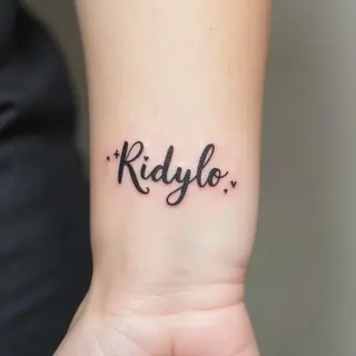Kid Name Tattoo Ideas for Moms: Meaningful & Stylish Designs